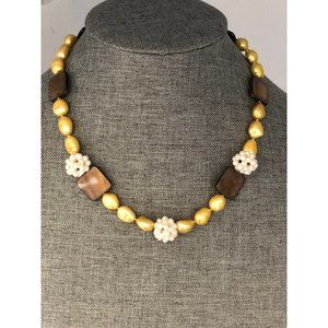 Freshwater pearl necklace